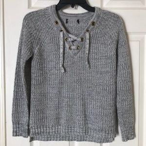 Women’s/juniors Medium knit sweater